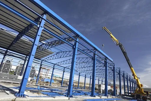 منشآت صناعية وهناجر